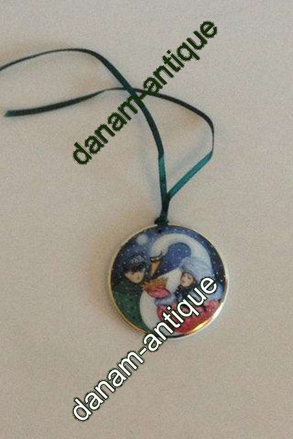 Royal Copenhagen Kære Familie Ornament fra 1994