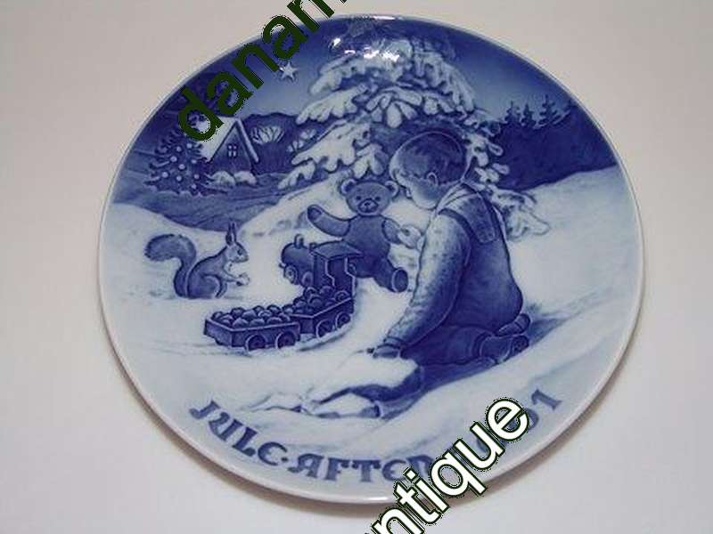 Bing & Grondahl (BG) Christmas Plate from 2001