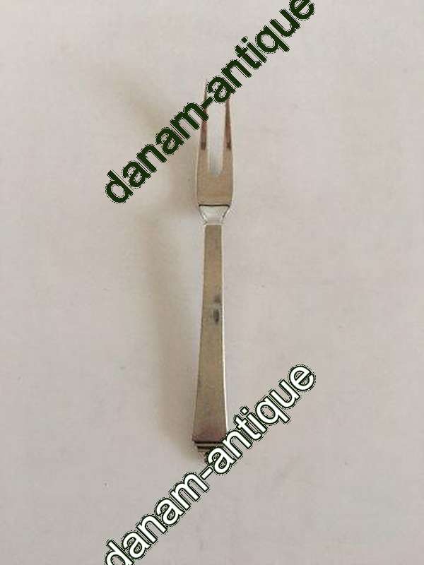 Georg Jensen Pyramide Sterling Sølv Asiegaffel No 146