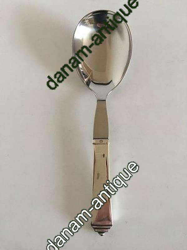 Georg Jensen Pyramide Serveringske i Sterling Sølv og Rustfrit Stål No 102