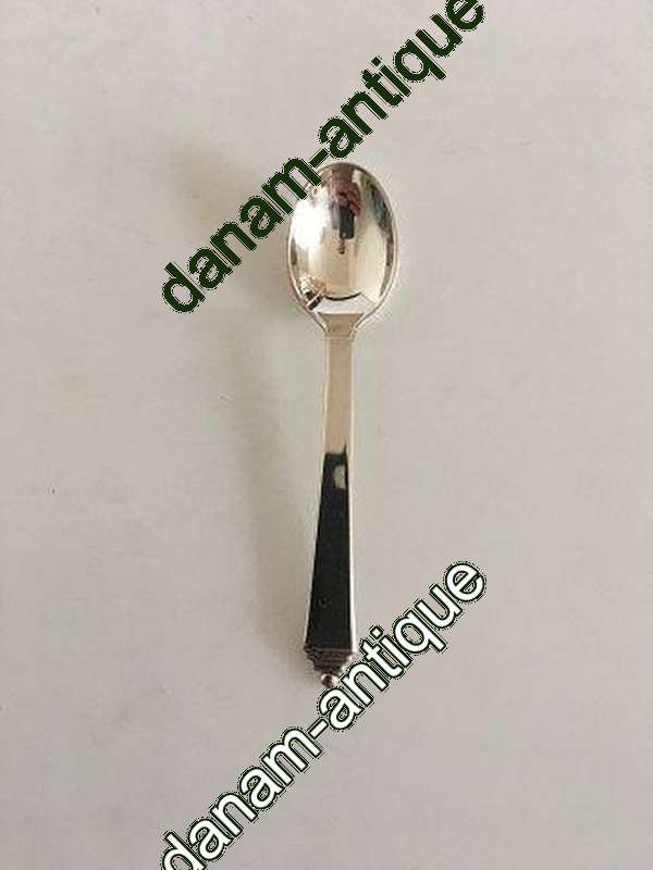 Georg Jensen Pyramide Sterling Sølv Mokkaske No 035