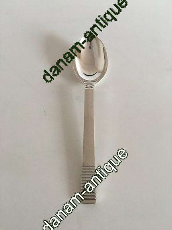 Georg Jensen Sterling Sølv Relief Dessert Ske No 021A