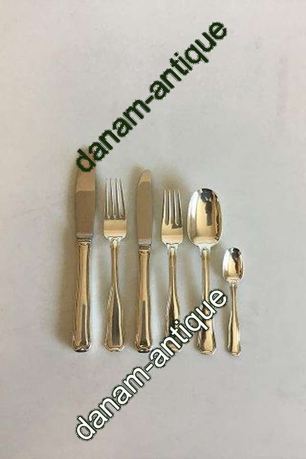 Georg Jensen Sterling Silber Besteckset mit doppeltem Besatz für 12 Personen. 72 Teile.