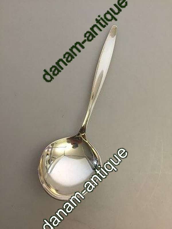 Georg Jensen Sterling Sølv Cypres Medium Serveringsske No 113