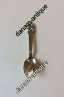 H.C.アンデルセン フェアリーテイル スプーン（シルバー）。空飛ぶスーツケース