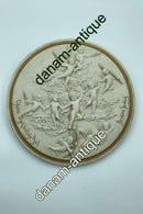 Stephen Sinding: Bing and Grondahl bisquit plates "Merry Christmas Merry Christmas"