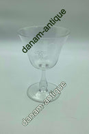 ベル型ボウルと中空ステムにモノグラムのワイングラス c1930-1950年