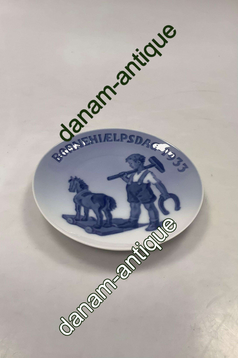 Royal Copenhagen Børnehjælpsdags Platte fra 1933