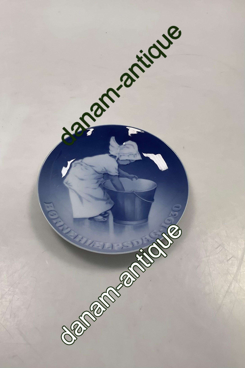 Royal Copenhagen Børnehjælpsdags Platte fra 1930