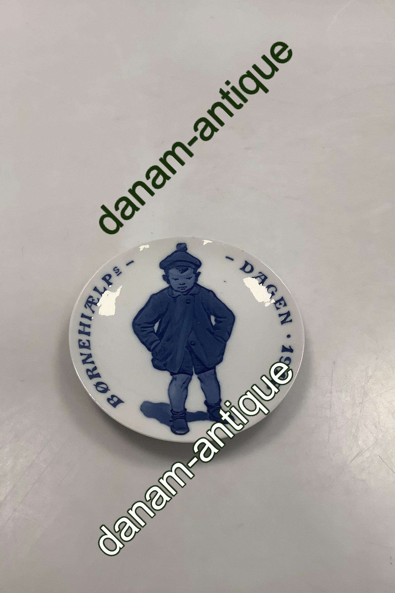 Royal Copenhagen Børnehjælpsdags Platte fra 1918