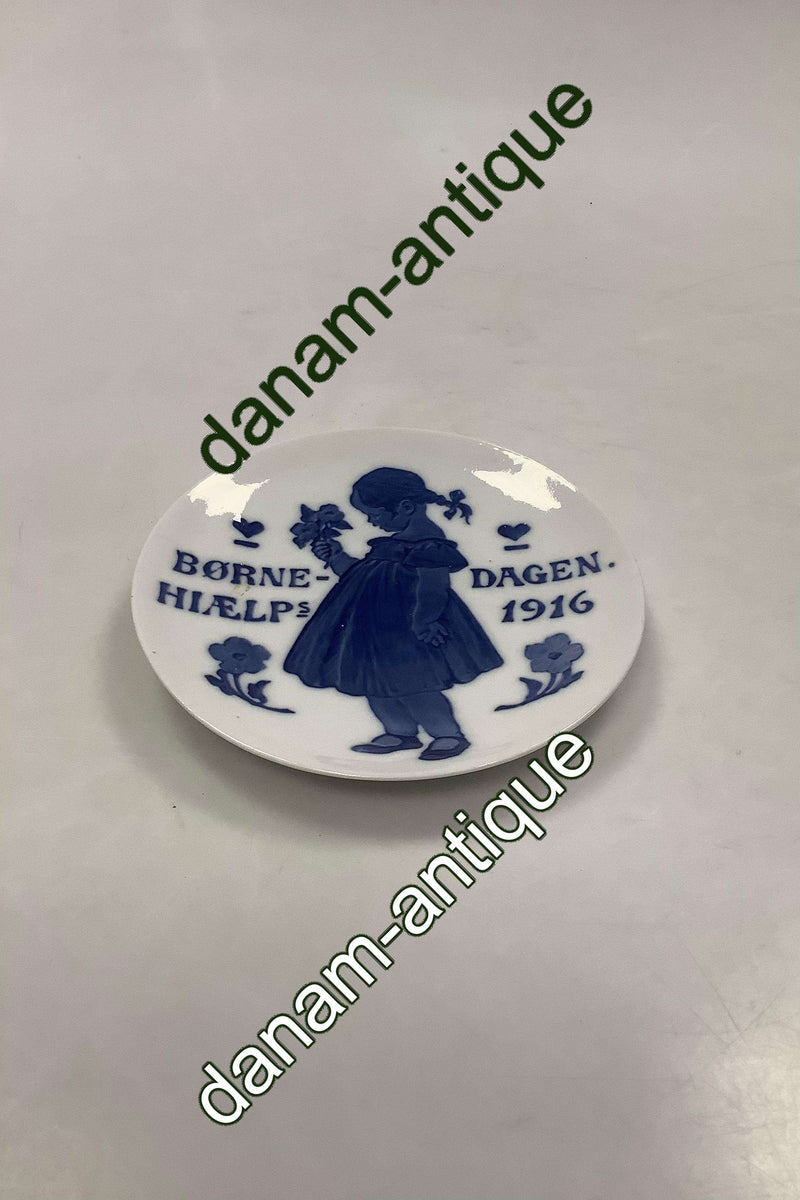 Royal Copenhagen Børnehjælpsdags Platte fra 1916