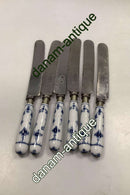 Royal Copenhagen Musselmalet Riflet Spisekniv  Måler 24,5 cm / 9.65 inch.