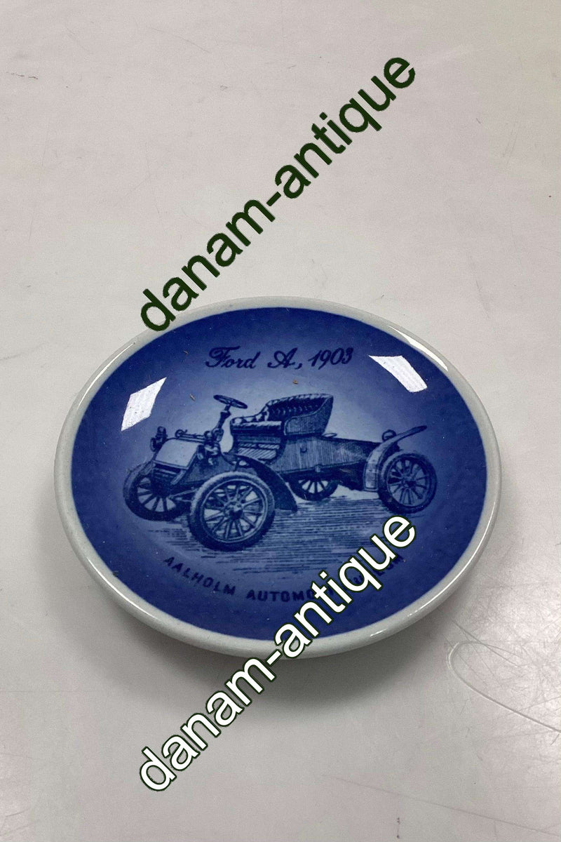 Royal Copenhagen 2010 Plaquette No 153 Ford A, 1903 Aalholm automobilmuseum