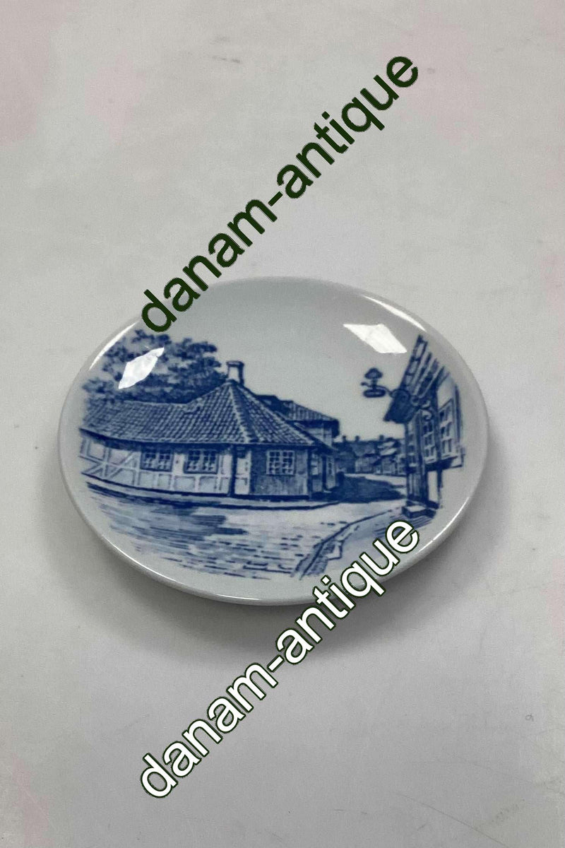 Royal Copenhagen 2010 SAS Plaque No 3