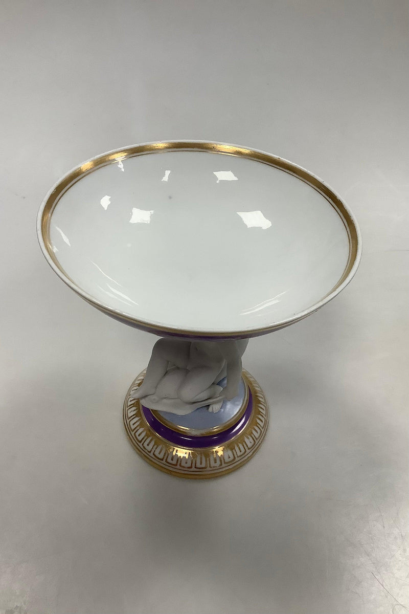 Royal Copenhagen Putti Siddende med Skål fra 1860-1880 - Danam Antik