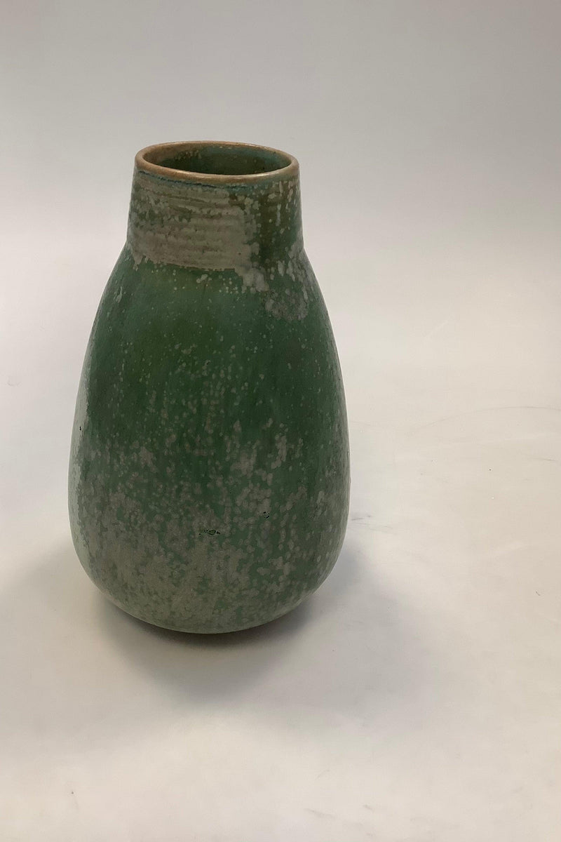 Nymølle Jacob Bang Grøn Spættede Glasur Vase - Danam Antik
