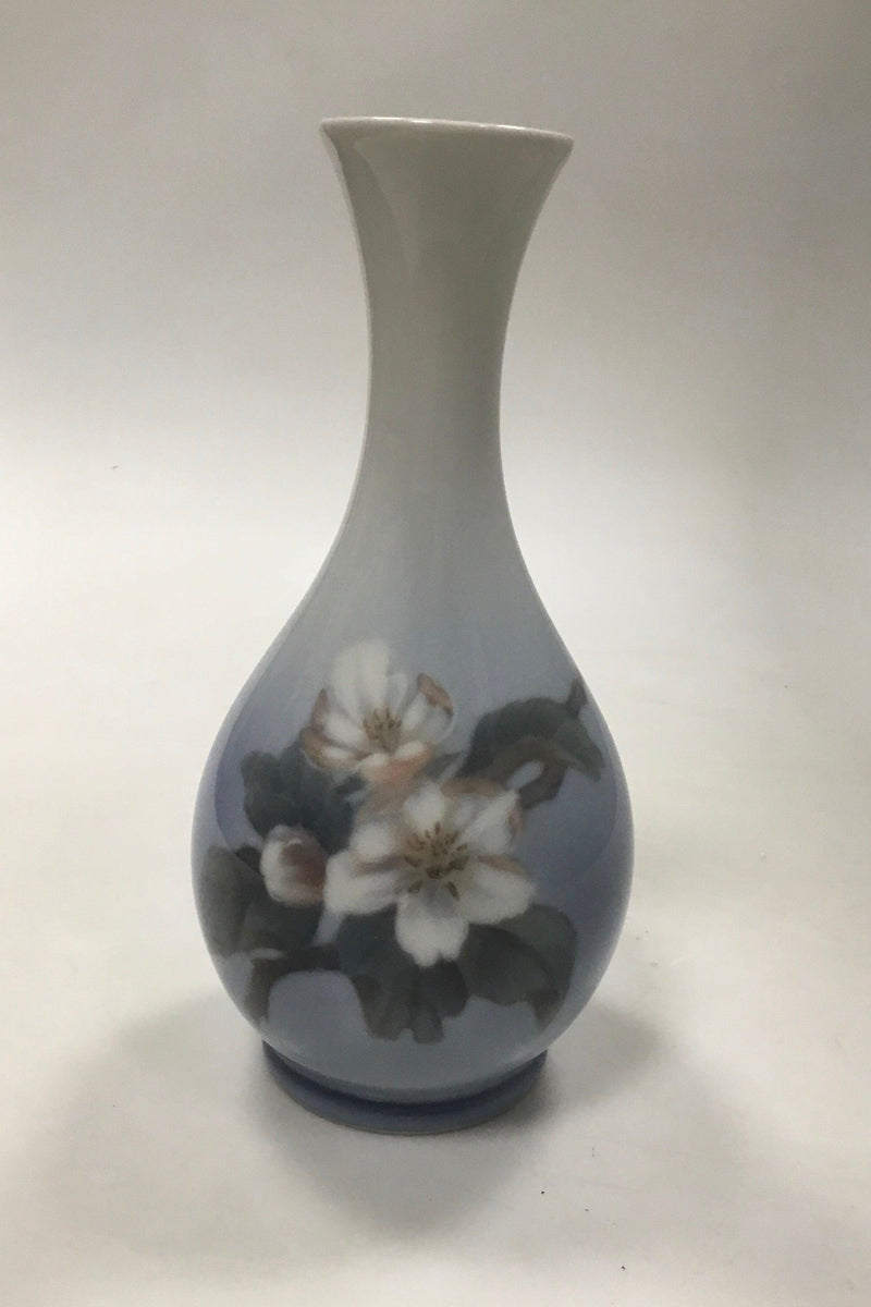 Royal Copenhagen Art Nouveau Vase med Blomster No 53/57 - Danam Antik