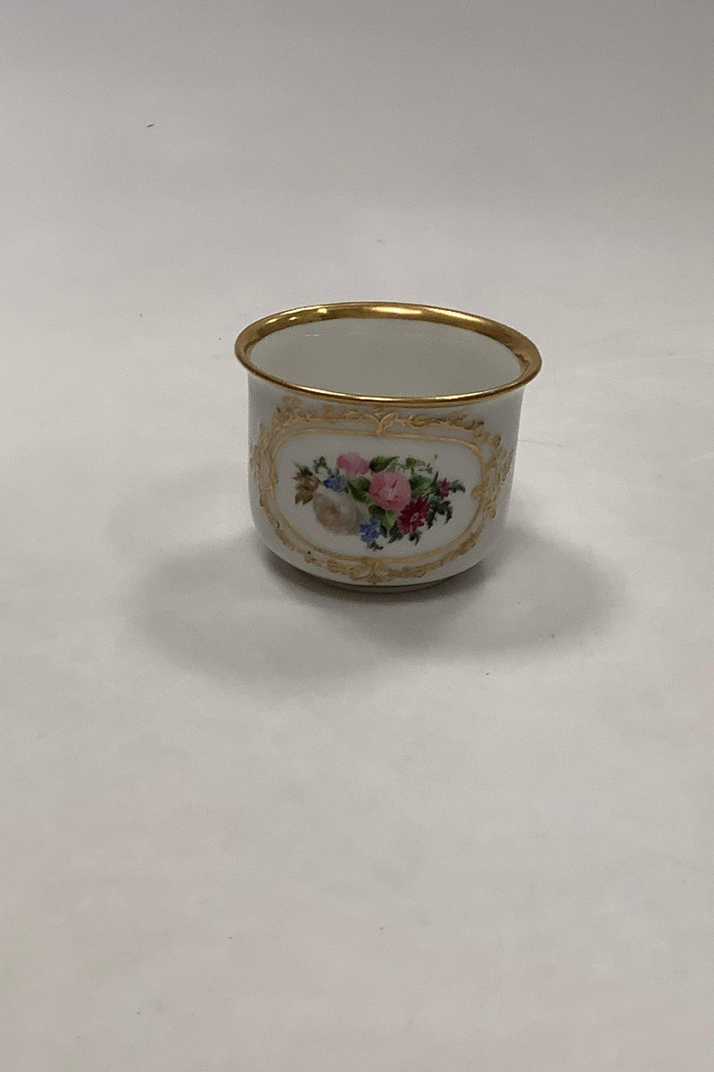 Antik Royal Copenhagen Kaffekop med Blomster Motiv - Danam Antik