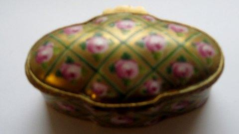 "Sevres" Porcelæns box med bronze montering - Danam Antik