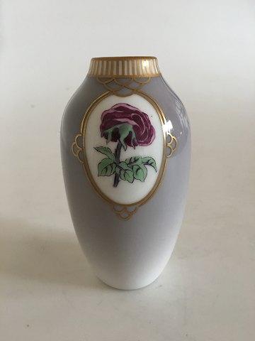 Royal Copenhagen Art Nouveau Vase No 239 med guld - Danam Antik
