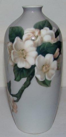 Bing & Grøndahl Art Nouveau Vase No 6112/123 - Danam Antik