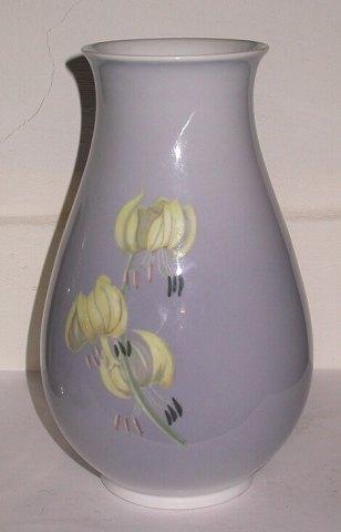 Kgl. vase i porcelæn - Danam Antik