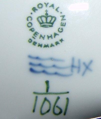 Royal Copenhagen Musselmalet Helblonde Frugtskål No 1061 - Danam Antik
