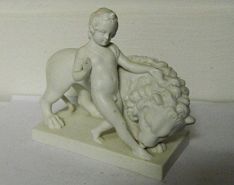 Bing & Grøndahl Thorvaldsen Figur af Amor med den tæmmede løve No 8 - Danam Antik