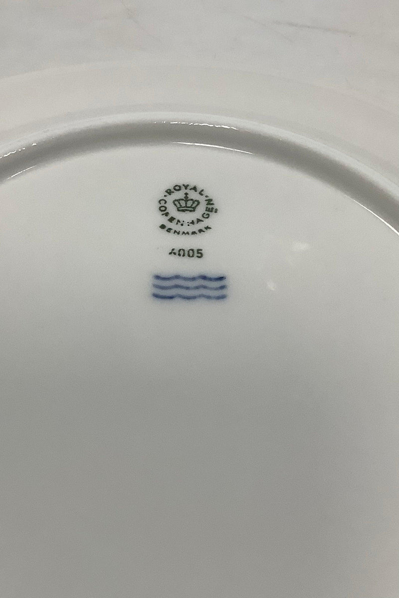 Royal Copenhagen Hvidt Porcelæn tallerken No 6005 - Danam Antik