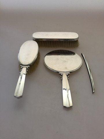Georg Jensen Sterling Sølv Harald Nielsen Spejl, bøste, håndbøste og kam No 134 - Danam Antik