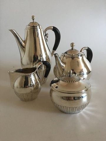 Georg Jensen Sterling Silber Cosmos Kaffee- und Teekanne mit Sahne und