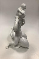 Bing og Grøndahl Figur Blanc de Chine Kai Nielsen Mand med Barn No 56 / 4056 - Danam Antik