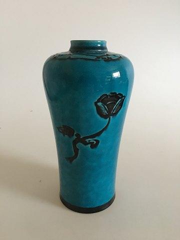 Bing & Grøndahl Art Nouveau Vase af Jo Ann Locher No 575 - Danam Antik
