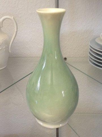 Royal Copenhagen Art Nouveau Krystal Glasur Vase i Grøn af Valdemar Engelhardt - Danam Antik