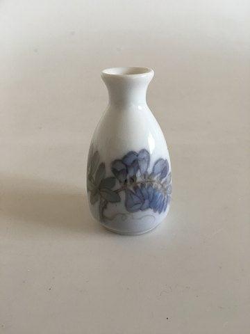 Royal Copenhagen Art Nouveau Vase Miniature No 1300/1261 - Danam Antik