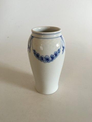 Bing & Grøndahl Empire Vase No 678 - Danam Antik