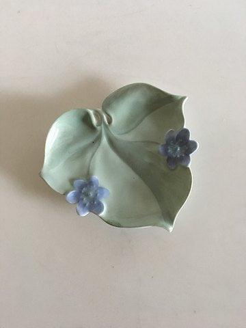 Rørstrand Bladskål med Blå Blomster - Danam Antik