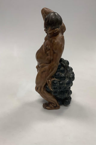 Kai Nielsen Stentøjsfigur no. 4025 Mand med Druer