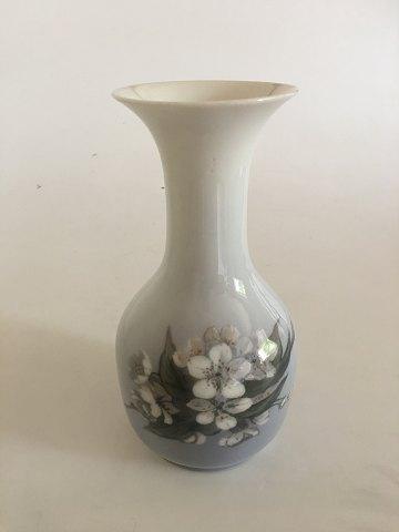 Royal Copenhagen Vase No 863/2745 - Danam Antik