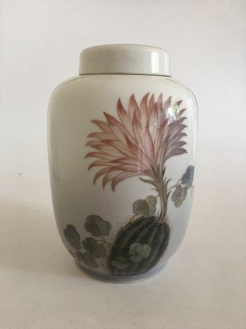 Royal Copenhagen Vase med Låg /Urne No 2686/888 med Kaktus Motif - Danam Antik