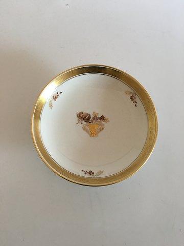Royal Copenhagen Guldkurv Kageskål på Fod No 9269 - Danam Antik