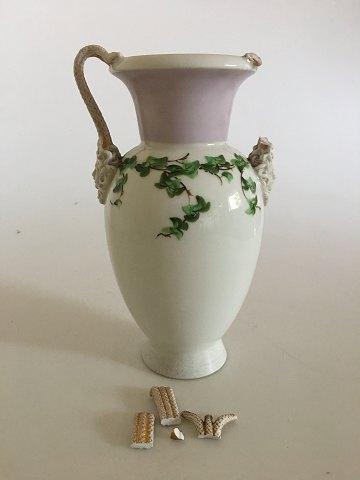 Bing and Grøndahl tidlig vase med slangehåndtag - Danam Antik