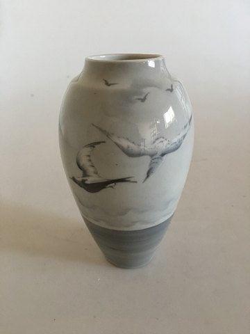 Heubach Art Nouveau Vase med Måge Motiv - Danam Antik