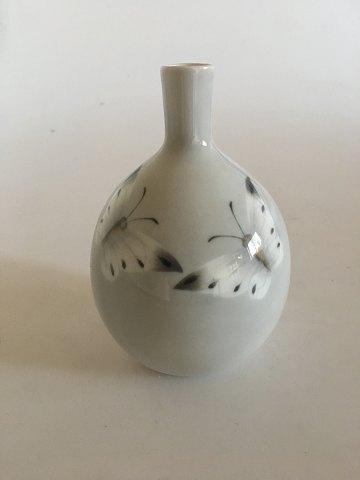 Heubach Art Nouveau Vase med Sommerfugle motiv - Danam Antik