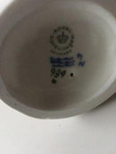 Royal Copenhagen Figur Piger med dukke No 939 - Danam Antik