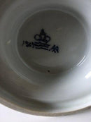 Royal Copenhagen Georg Thylstrup Figur af Pige med hund No 1957 - Danam Antik