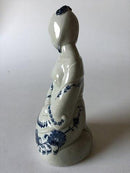 Royal Copenhagen Georg Thylstrup figur af ung nogen pige No 1562 - Danam Antik