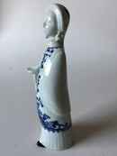 Royal Copenhagen Georg Thylstrup Figur af ung dame No 1637 - Danam Antik