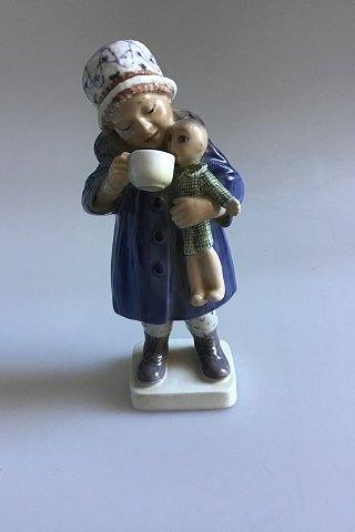 Dahl Jensen Figur Pige med dukke No. 1106 - Danam Antik