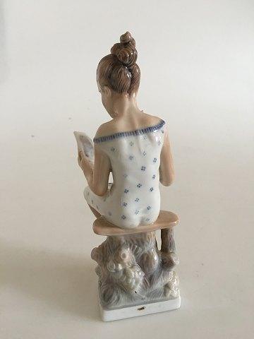 Lyngby Porcelæn Figur Pigedrømme No 82 - Danam Antik